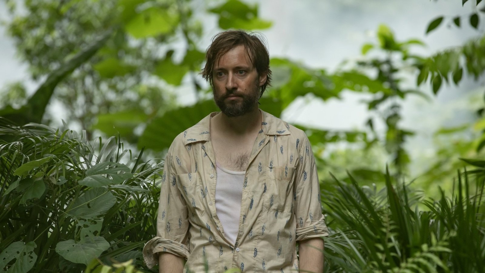 images-2-fill_-size_2000x1125-v1758851812 David Rysdahl in "Alien: Earth."